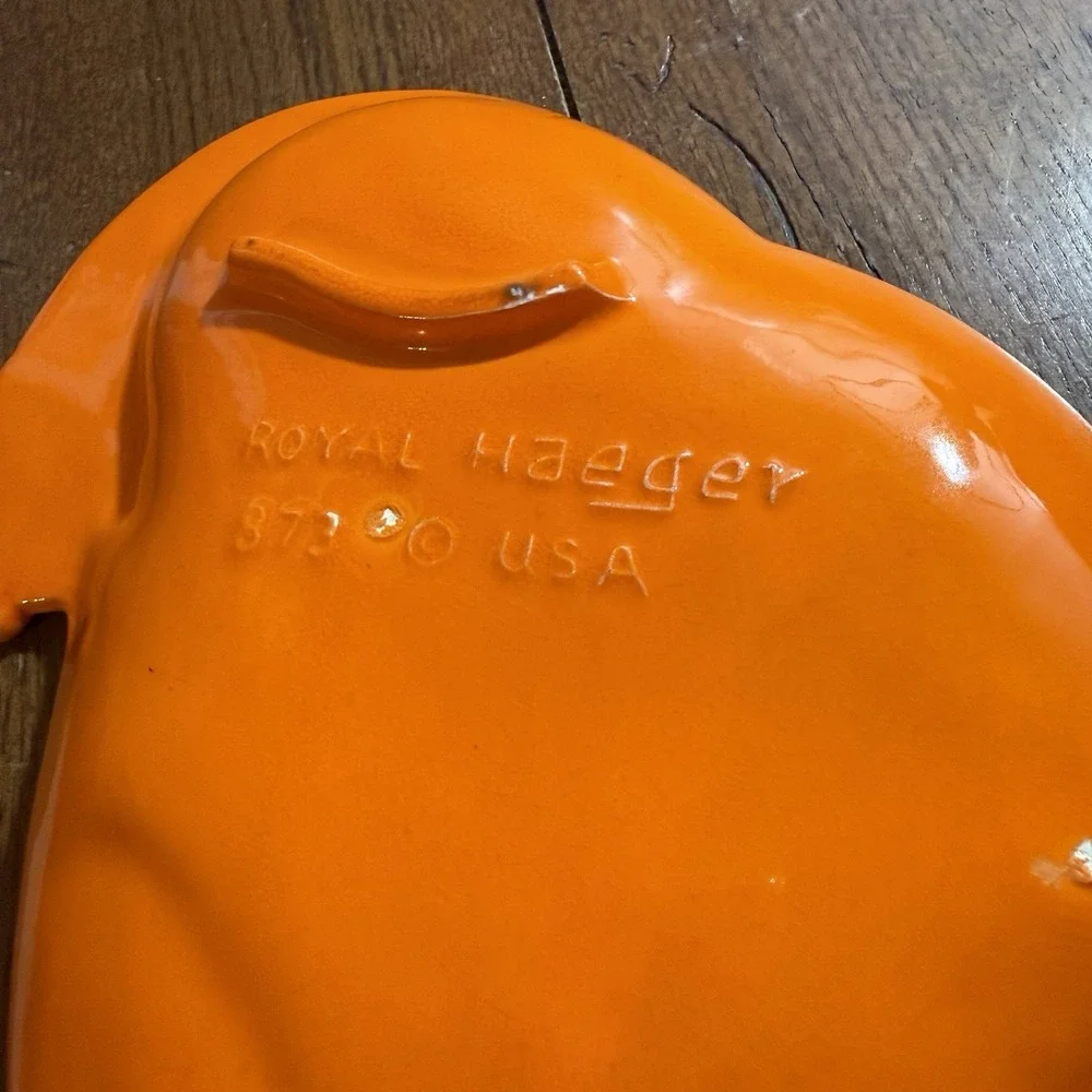 Royal Haeger vintage royal